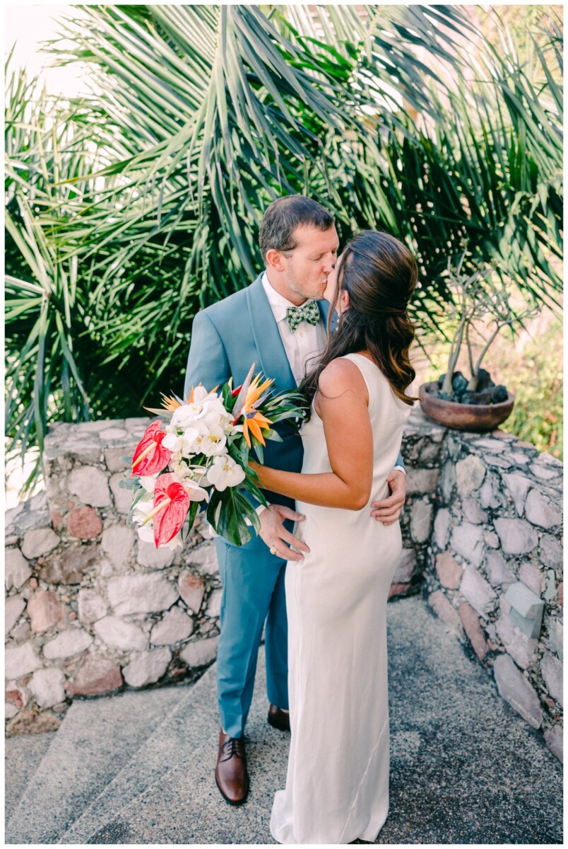 Bride and Groom in Puerto Vallarta Luke and Ashley Photography 